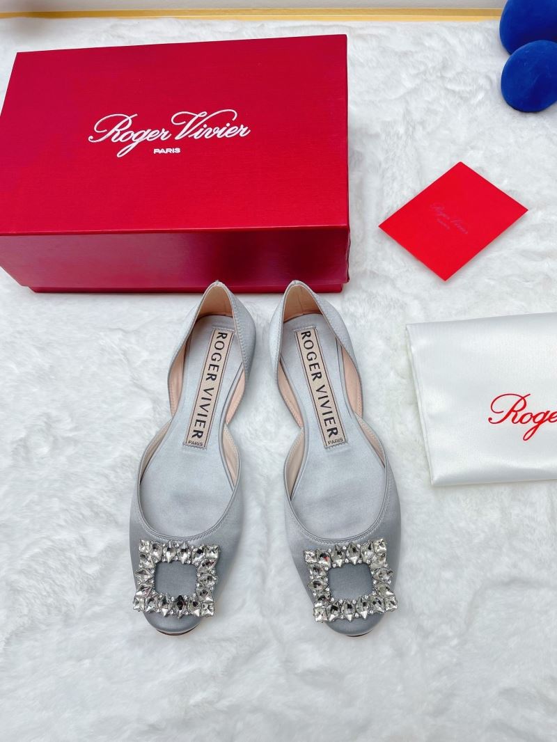 Roger Vivier flat shoes